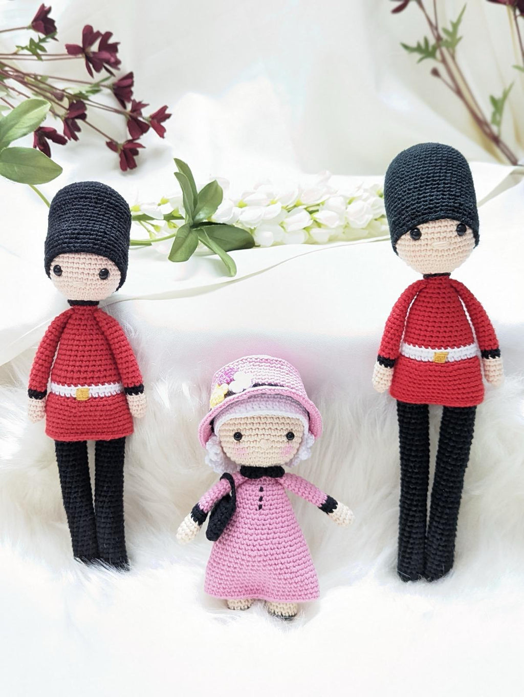 Crochet Queen Elizabeth Amigurumi Doll